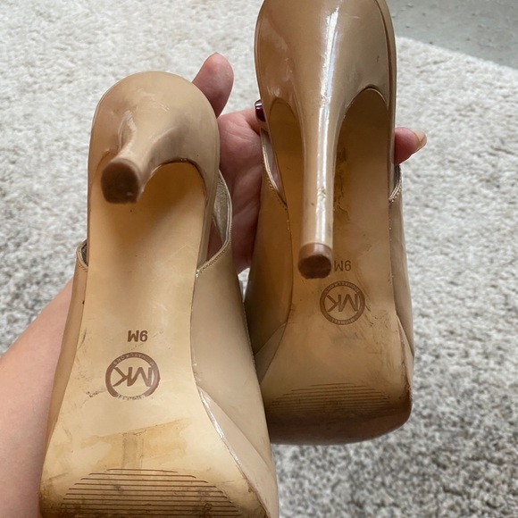 Michael by Michael Kors Slingback - Picture 2 of 3